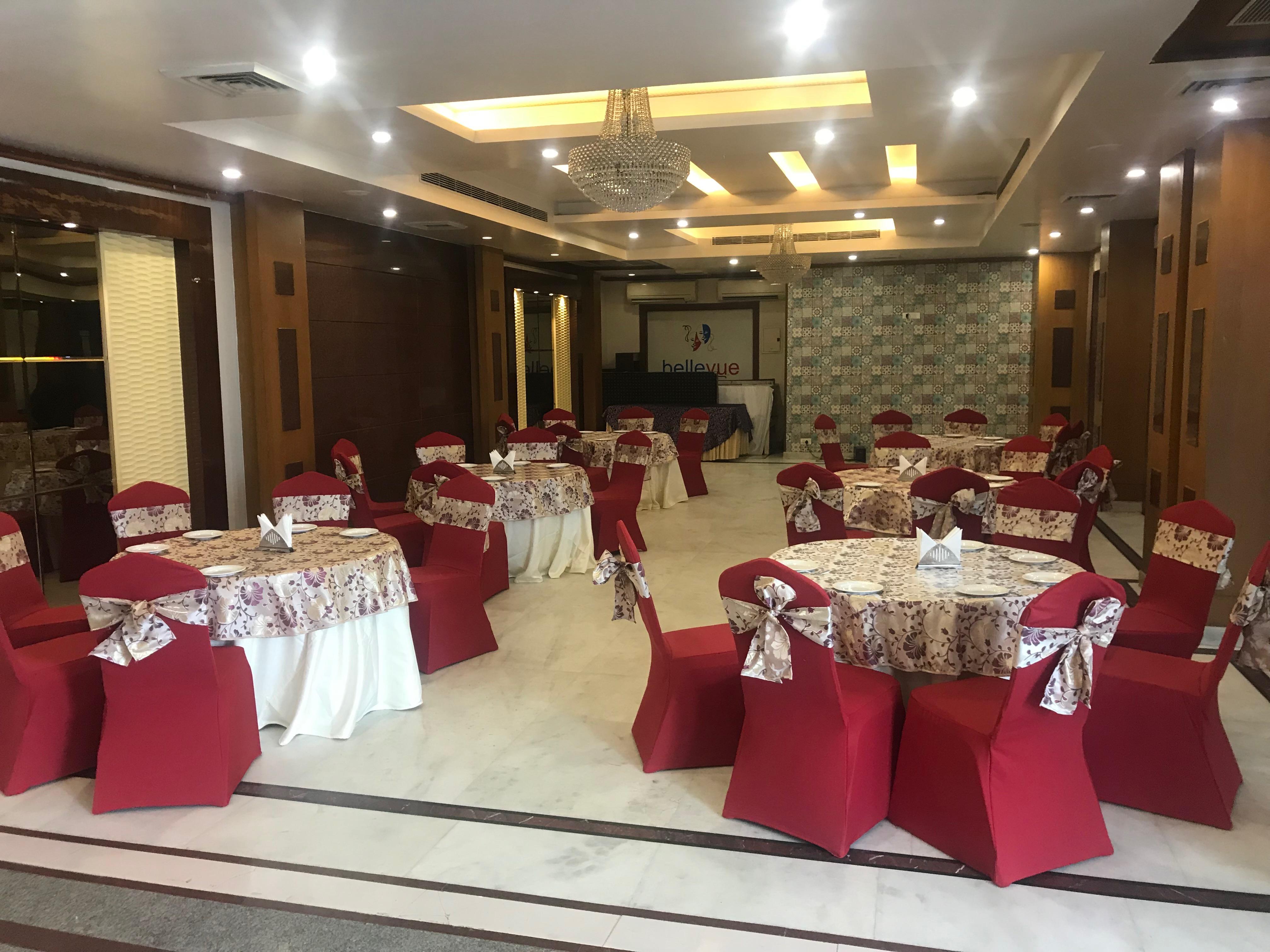 Hotel Leela Grande Karnāl Esterno foto